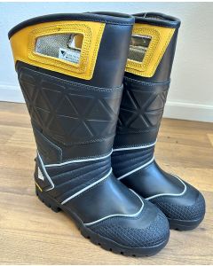 Vanquish Bunker Boot, Men's Size 8.5M- Mfg 1/24